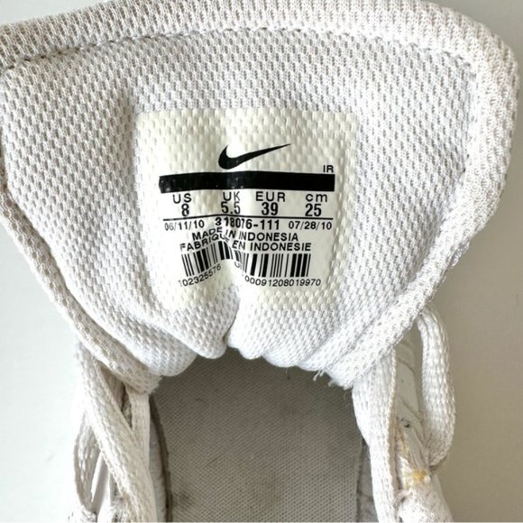 Nike Musique III Woman Sneakers White Leather Sneakers US 8 - Picture 3 of 11